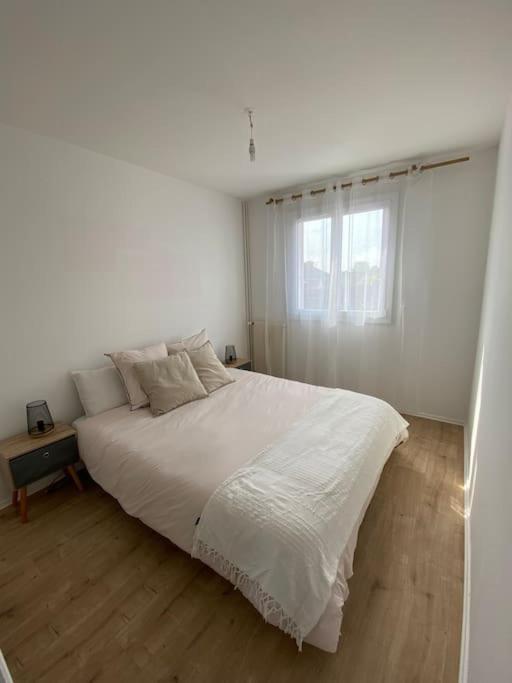 Appartement Calme Et Chaleureux Dole Exterior photo
